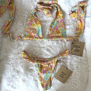 NWT Stone Fox Swim Bikini Set Flower Fields